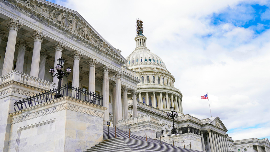 El Congreso de EE.UU. estudia la creación de una comisión fiscal especial ante el aumento de la deuda
