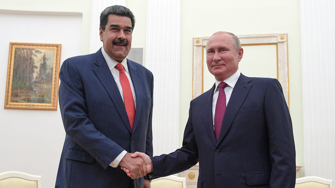 Putin ordena firmar con Venezuela un acuerdo de asociación estratégica y cooperación