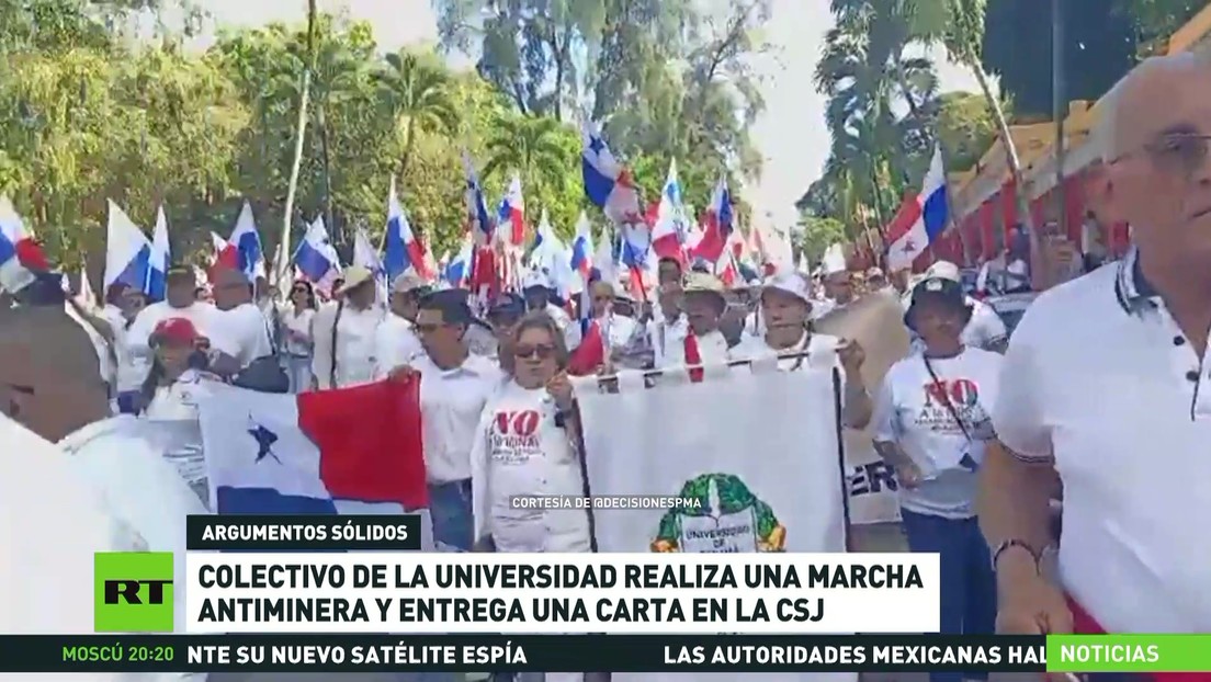 Colectivo de la Universidad de Panamá realiza una marcha antiminera