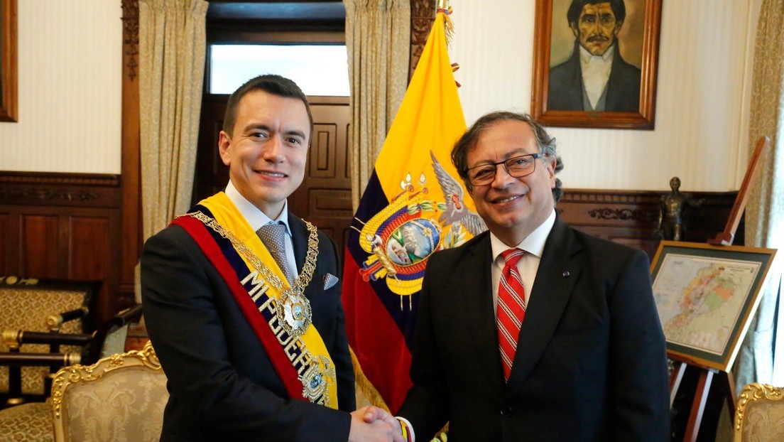 Petro reitera a Noboa su compromiso para contribuir a solucionar la crisis eléctrica en Ecuador