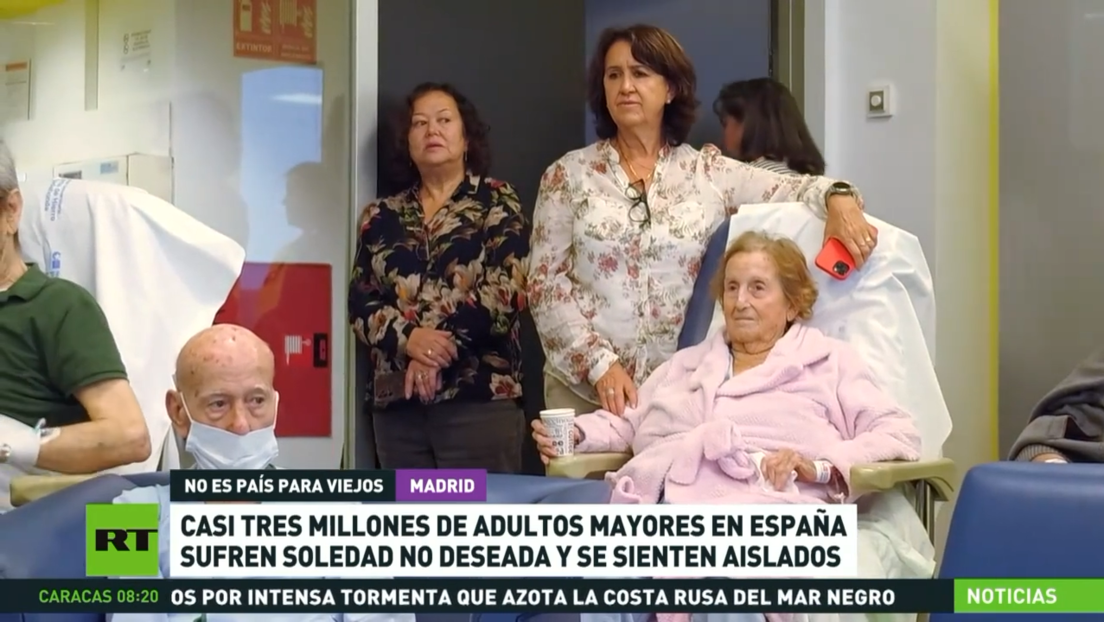 Casi 3 millones de adultos mayores en España sufren de soledad no deseada y se sienten aislados