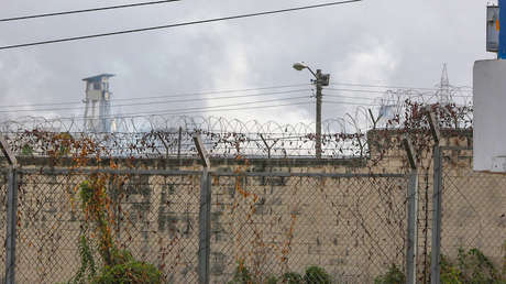 Policías y militares intervienen la Penitenciaría del Litoral de Ecuador tras intensa balacera