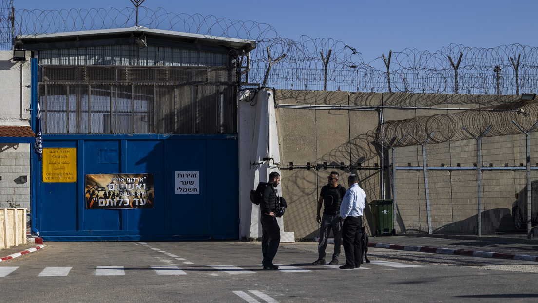 Presos palestinos denuncian condiciones "similares a las de Guantánamo" en cárceles israelíes