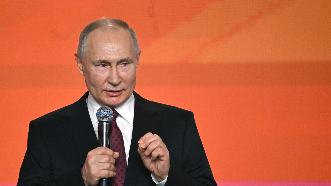 Putin: El 25 % de la población rusa sirve en voluntariado