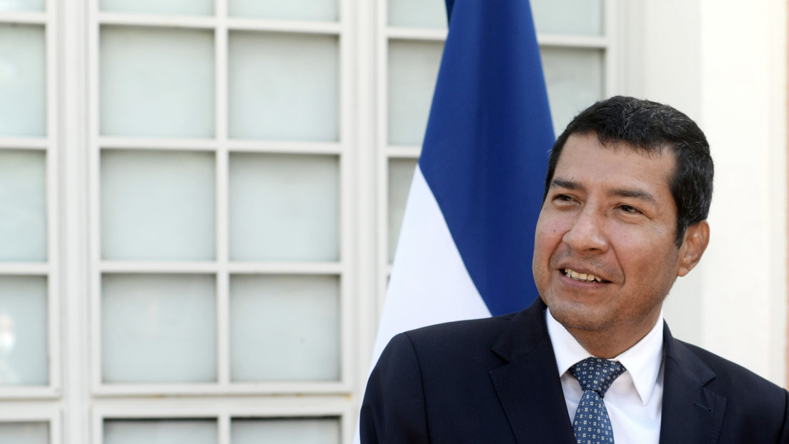 Nicaragua retira de forma inmediata a su embajador en Argentina