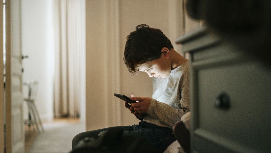 Decenas de estados de EE.UU. demandan a Meta por dañar la salud mental de menores con 'apps' adictivas