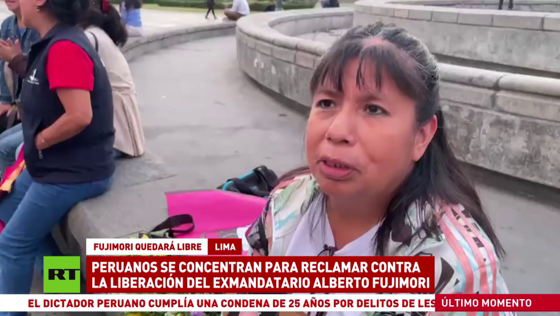 Peruanos Se Concentran Ante El Palacio De Justicia De Lima Para