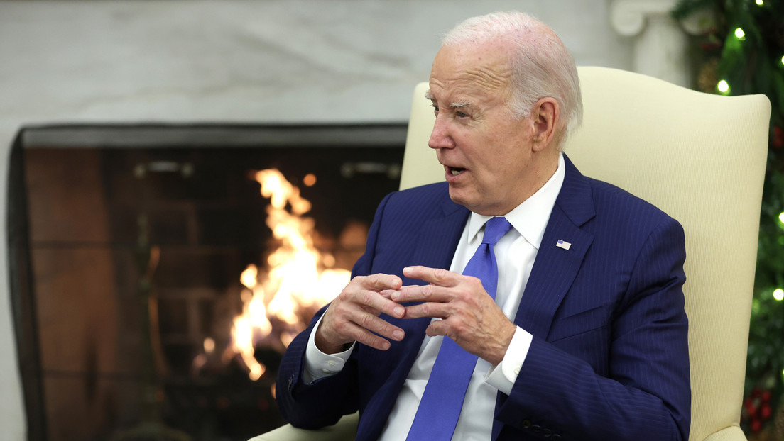 Becarios de la Casa Blanca exigen a Biden a poner fin al "genocidio" en Gaza "financiado con impuestos"