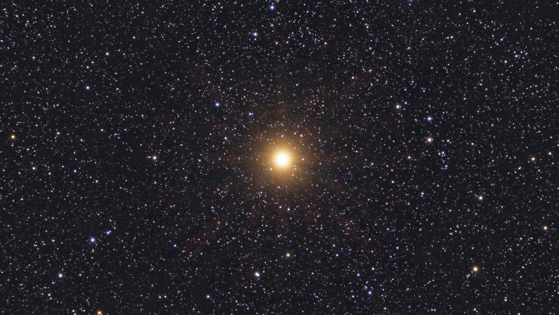 La estrella Betelgeuse, una supergigante roja