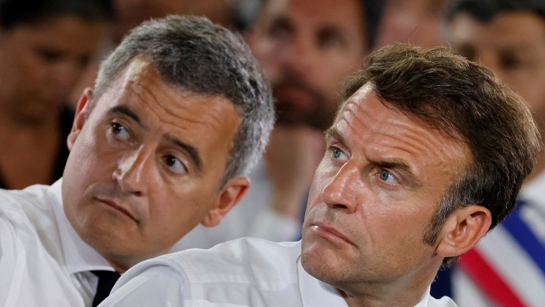 El ministro francés del Interior presenta su dimisión y Macron la rechaza