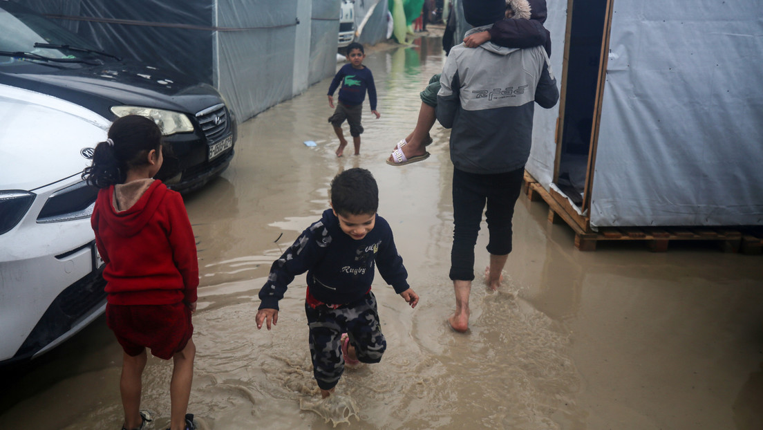 MINUTO A MINUTO: Fuertes lluvias agravan la situación en Gaza mientras desplazados tratan de escapar de los ataques israelíes