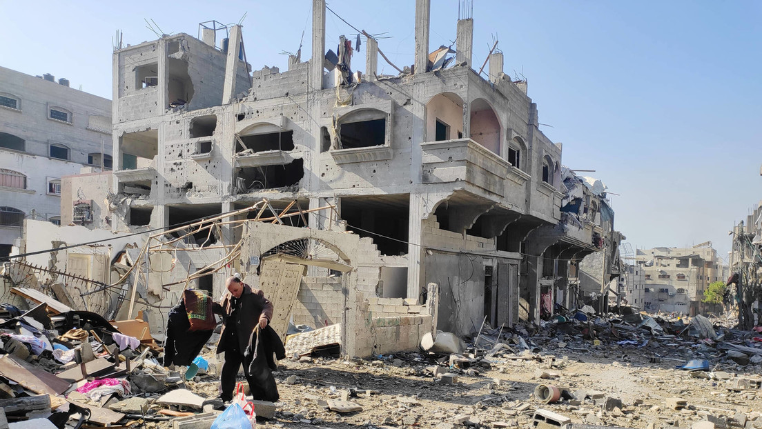 90 palestinos mueren tras un ataque israelí contra el campo de refugiados de Jabalia