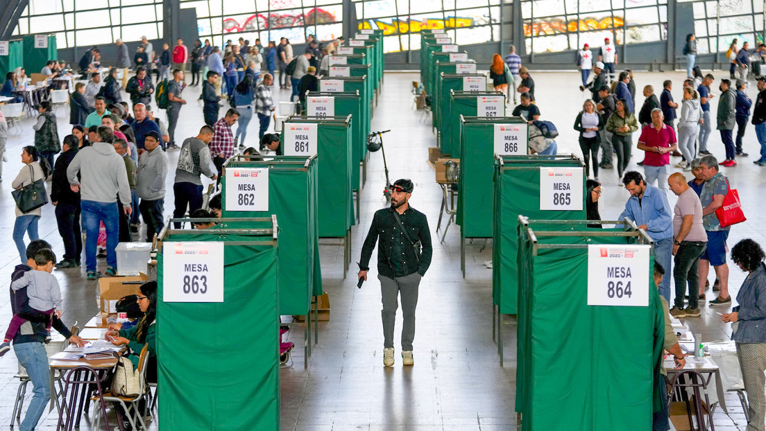 El 'en contra' se impone en la votación en Chile sobre una nueva constitución