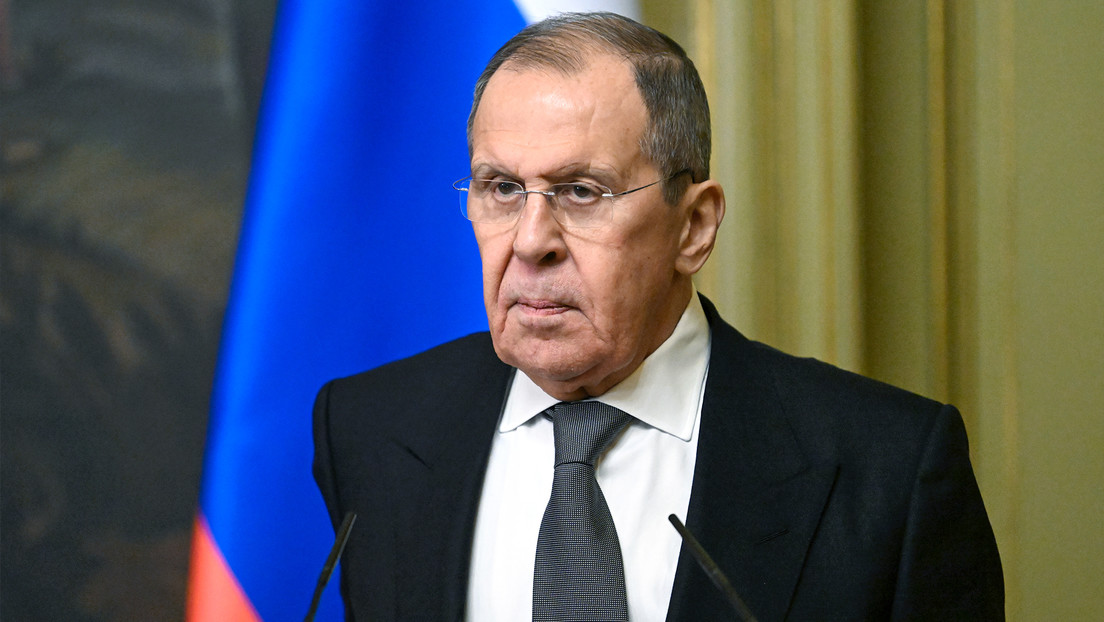 Lavrov cree que Occidente pretende darle un respiro a Kiev al hablar de negociaciones sobre Ucrania