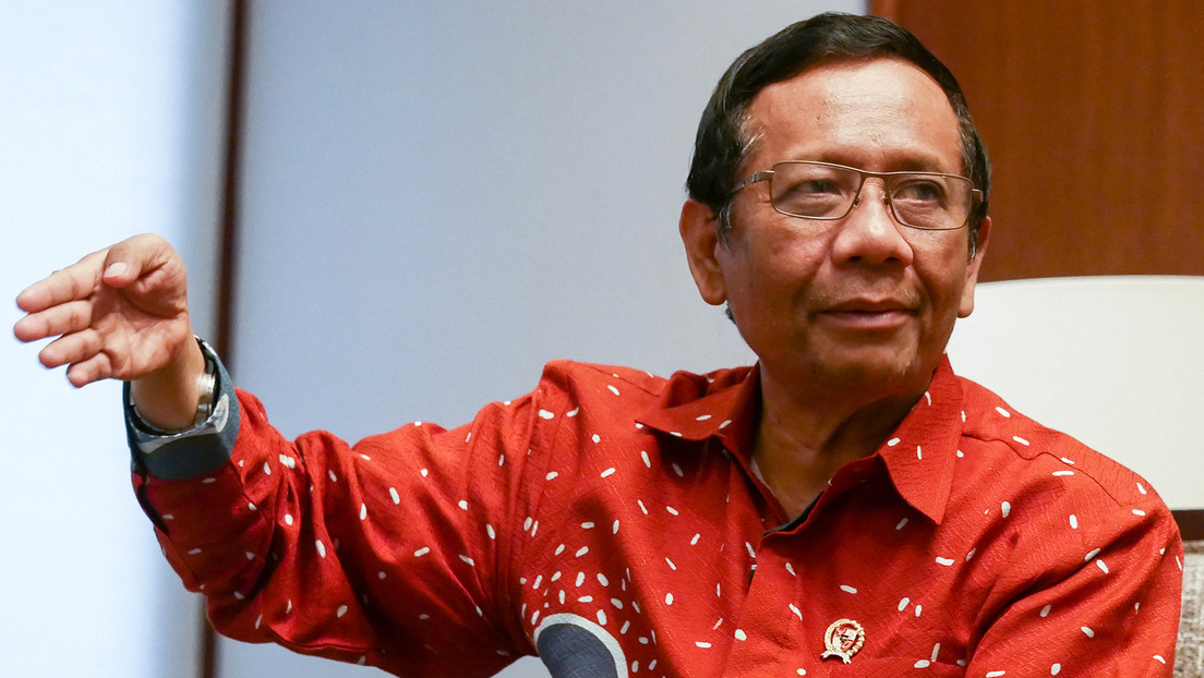 Ministro indonesio sugiere una causa de la corrupción: las exigencias de las esposas a los funcionarios