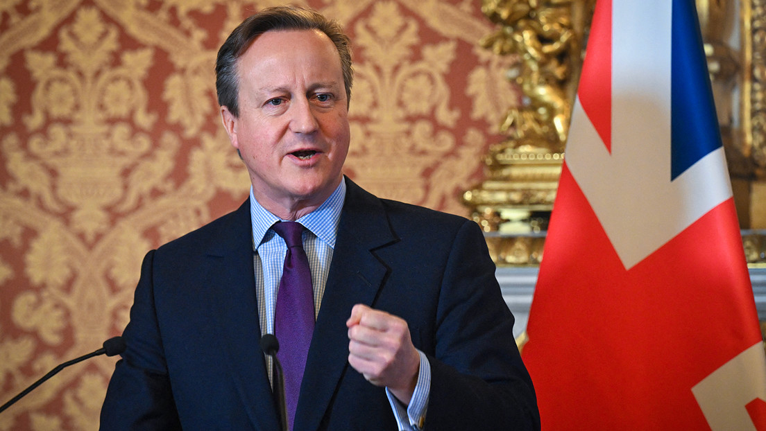 Cameron llama a "encontrar una nueva forma" de resolver el conflicto palestino-israelí
