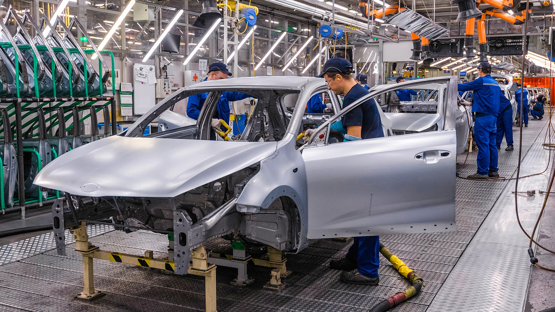Hyundai venderá su fábrica rusa por un precio de 111 dólares