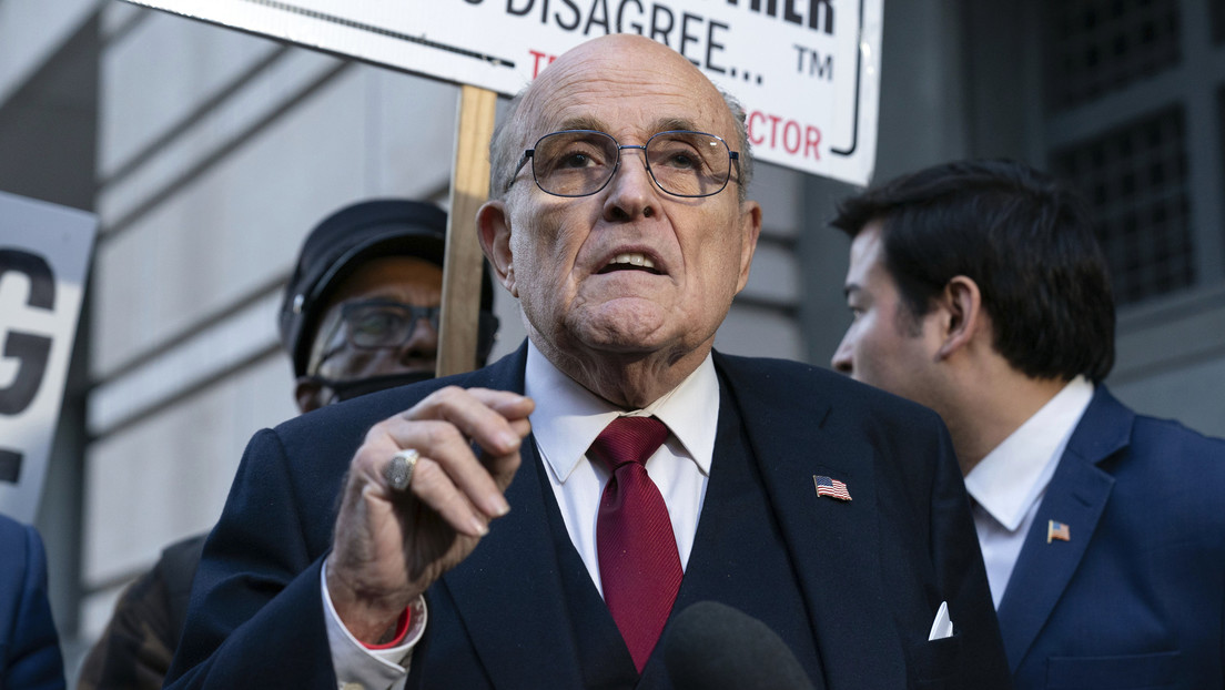 Rudy Giuliani se declara en quiebra tras ser obligado a pagar 148 millones de dólares por difamación