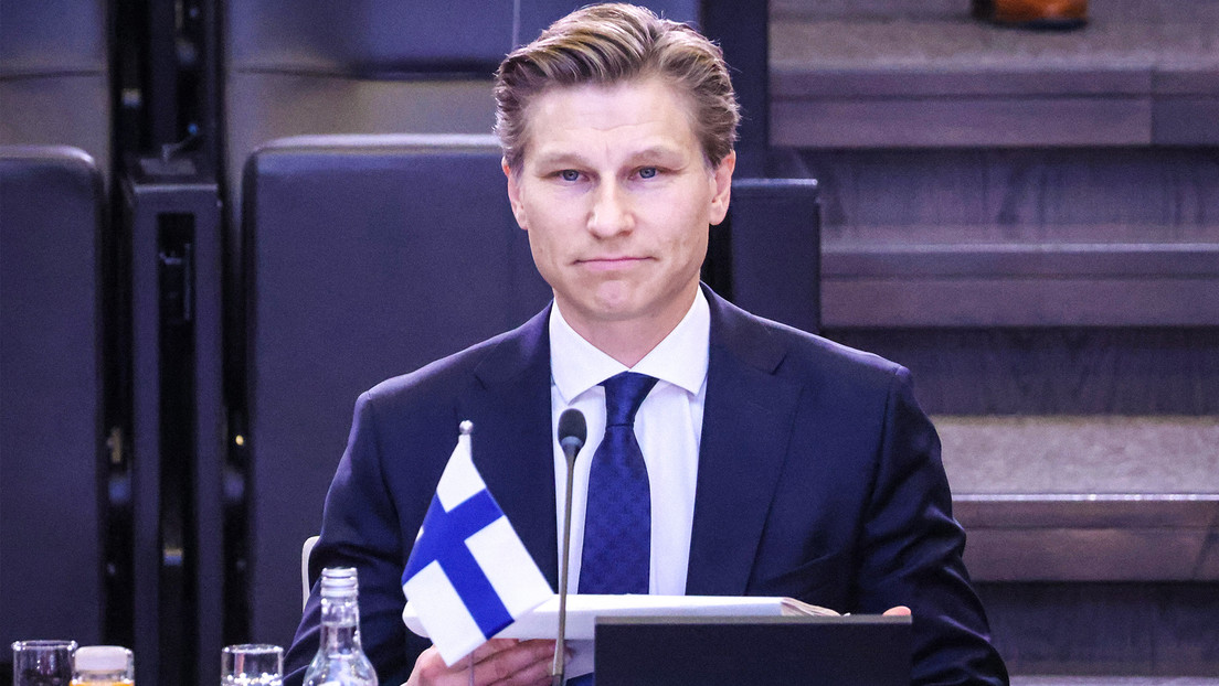 Ministro de Defensa finlandés: Comienza una nueva guerra fría entre Occidente y Rusia