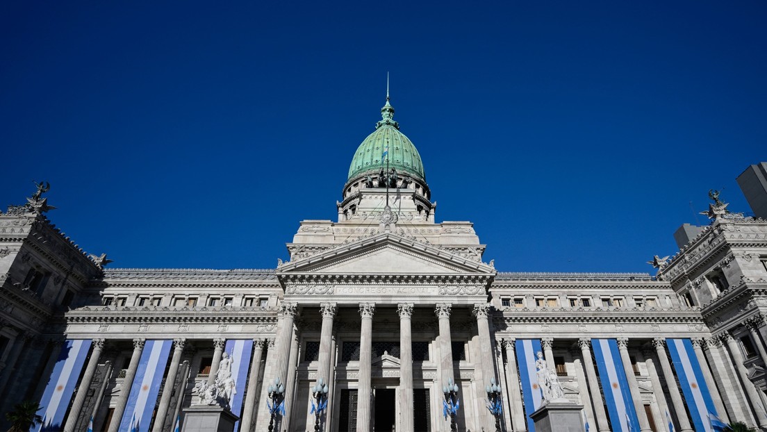 Milei convoca a sesiones extraordinarias del Congreso a partir del 26 de diciembre