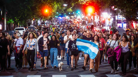 Gobierno de Milei cobrará 75.000 dólares a los organizadores de la marcha contra el ajuste en Argentina