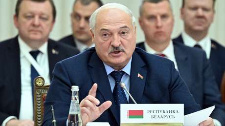 Lukashenko tacha de "tontería" los dichos de Borrell sobre la amenaza de una larga confrontación con Rusia