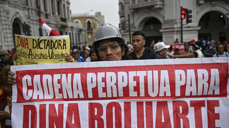 Boluarte deja a peruanos insatisfechos tras un año en el poder con promesas incumplidas