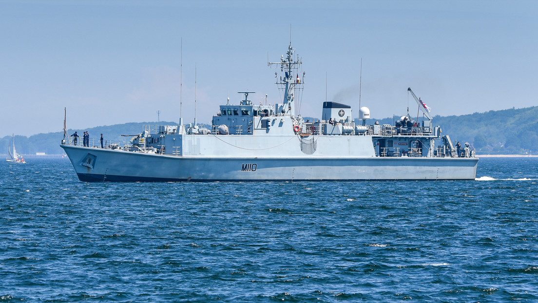 Turquía niega haber permitido el paso de buques cazaminas donados a Ucrania al mar Negro