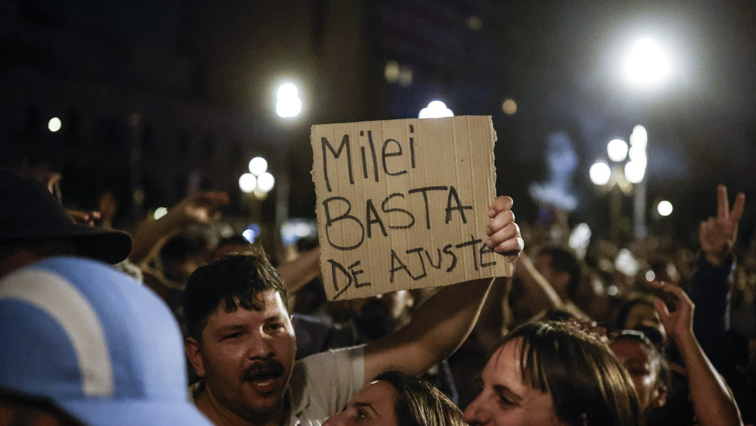 "Ataque al Ejército": reportan malestar en las fuerzas armadas de Argentina por los cambios de Milei