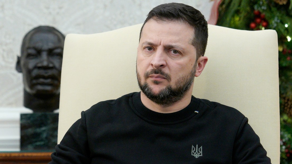 Líder exiliado de la oposición ucraniana enumera tres "errores fatales" de Zelenski