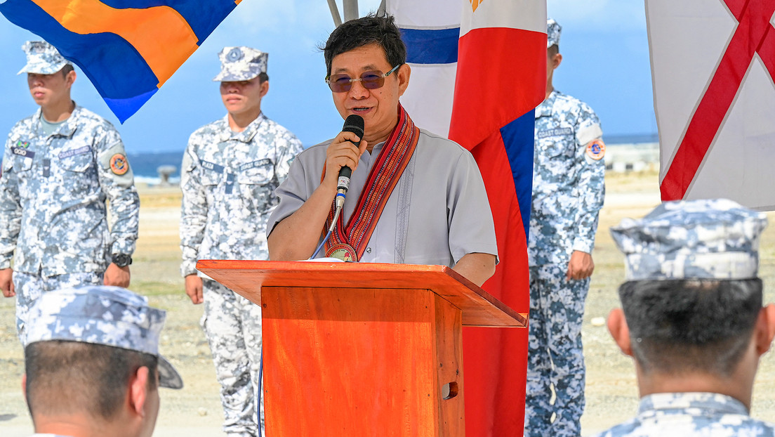 Filipinas afirma que sigue abierto a la diplomacia con China