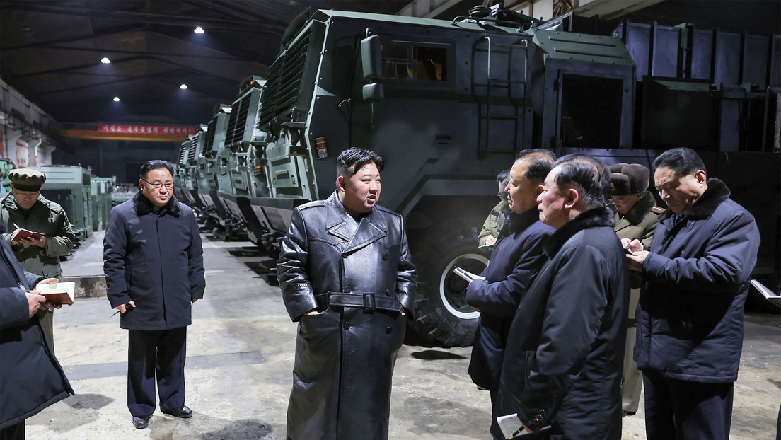FOTOS: Kim Jong-un inspecciona las principales fábricas militares de Corea del Norte