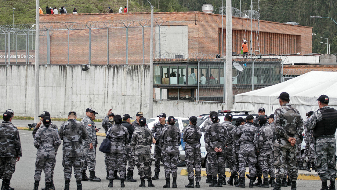 Las autoridades penitenciarias de Ecuador confirman que hay 178 rehenes en siete cárceles