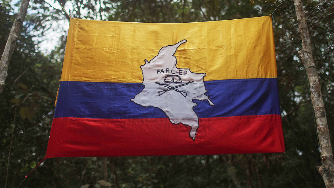 Justicia de Paz de Colombia cita a 11 exlíderes de las FARC por la masacre de Urrao de 2003