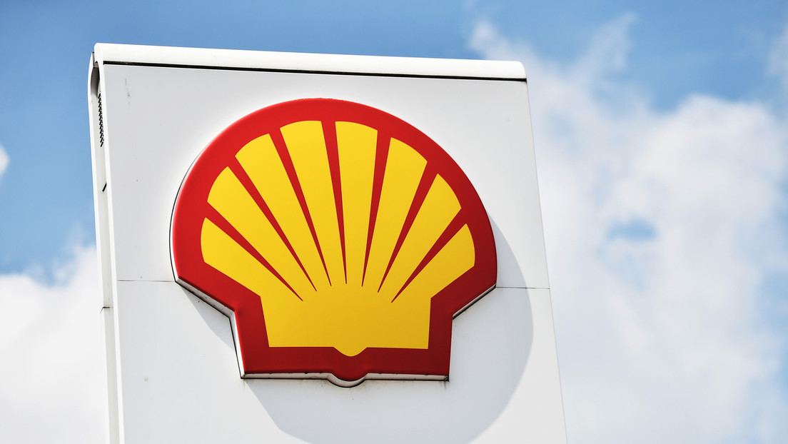 Shell suspende el transporte de combustibles por el mar Rojo