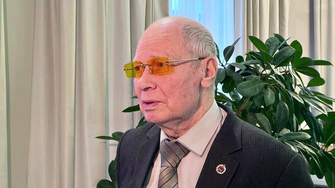 La historia de un jubilado de 82 años expulsado de Letonia que conmociona a Rusia
