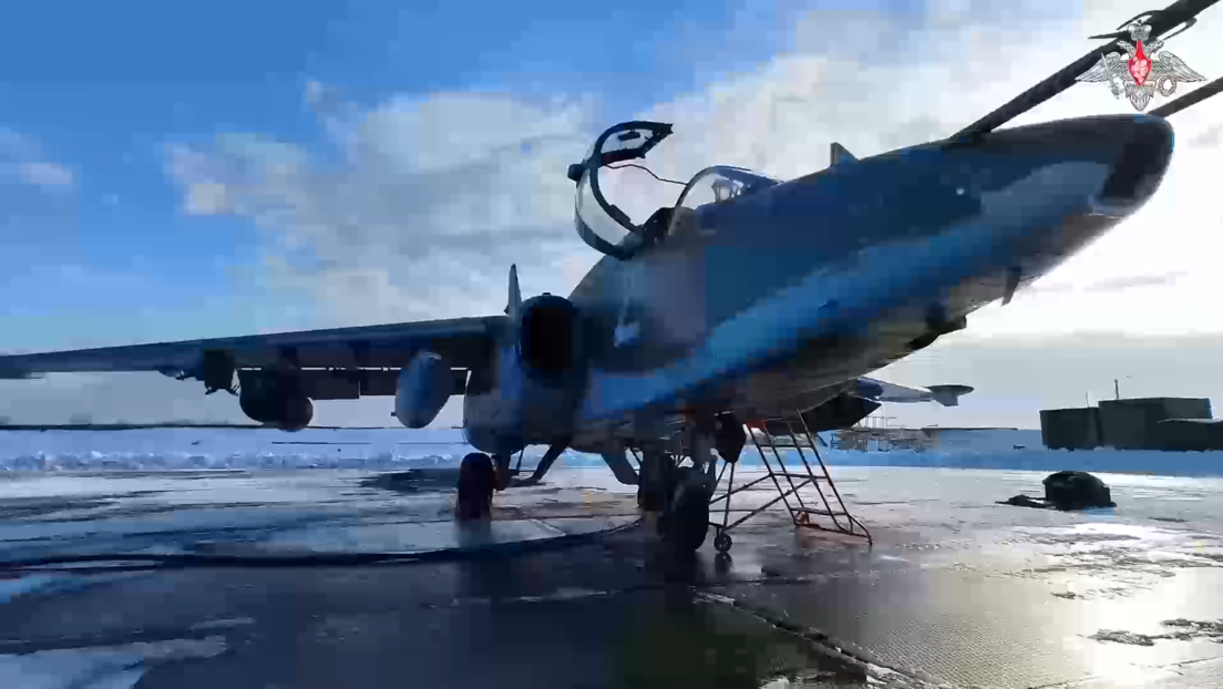 VIDEO: Aviones de ataque rusos Su-25 alcanzan sus objetivos en la región de Donetsk