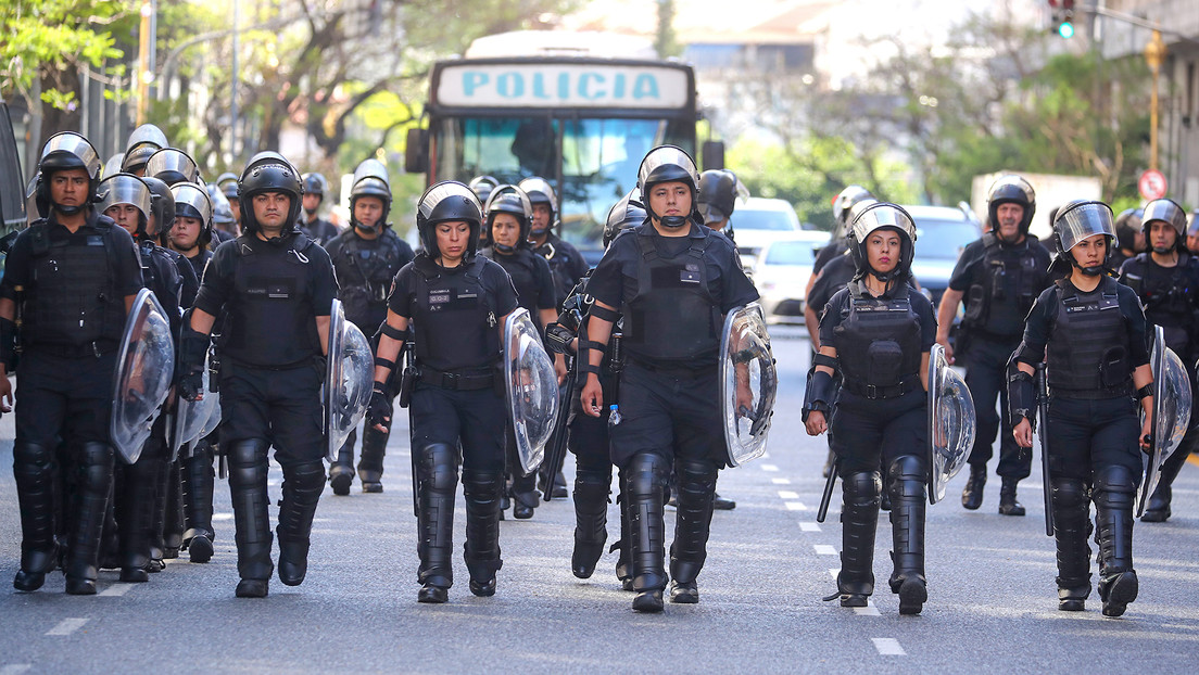 Denuncian que fuerzas de seguridad mataron a 32 personas en los primeros 35 días del Gobierno de Milei