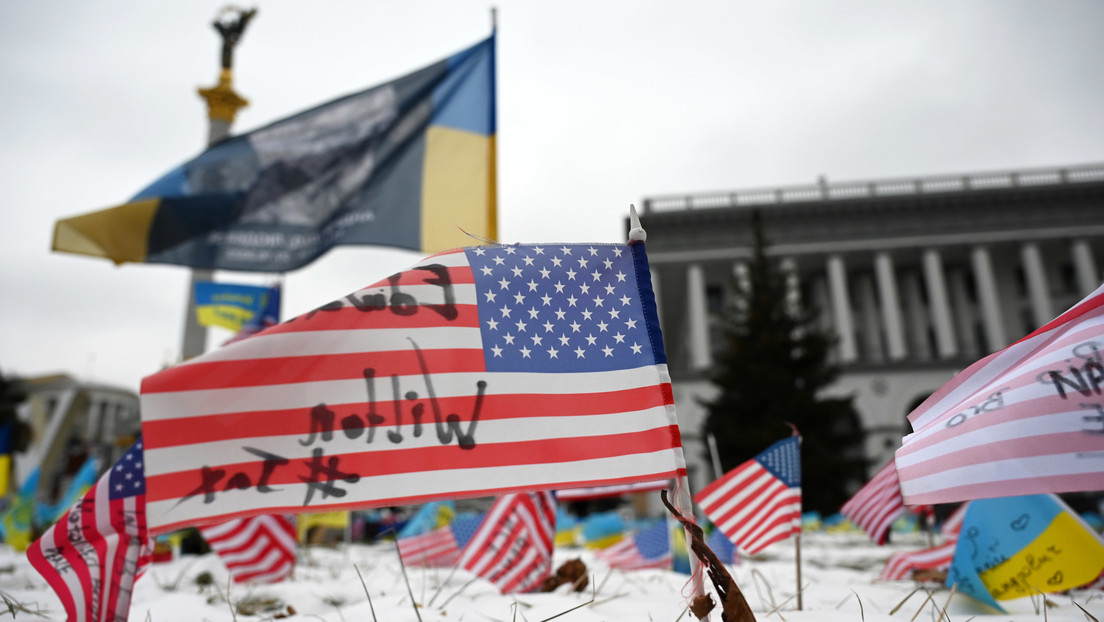 EE.UU. empieza a formar "la administración colonial" en Ucrania, denuncia la Inteligencia Exterior rusа