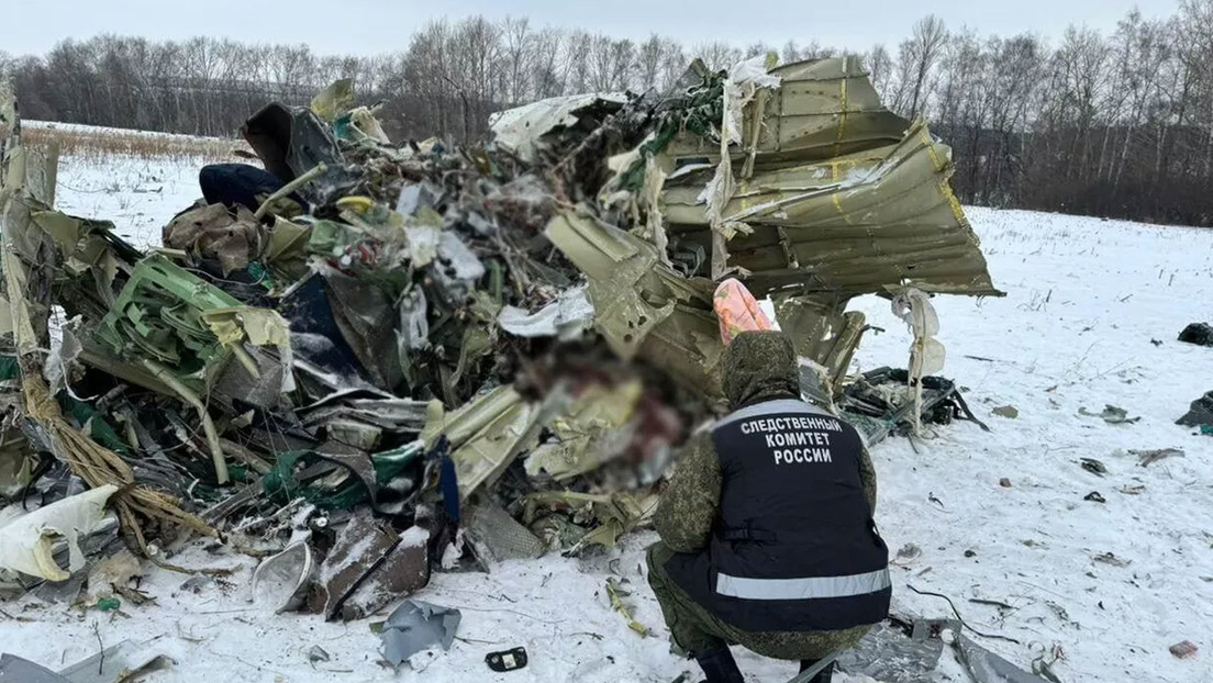 Ucrania da a entender que derribó el avión con sus prisioneros de guerra