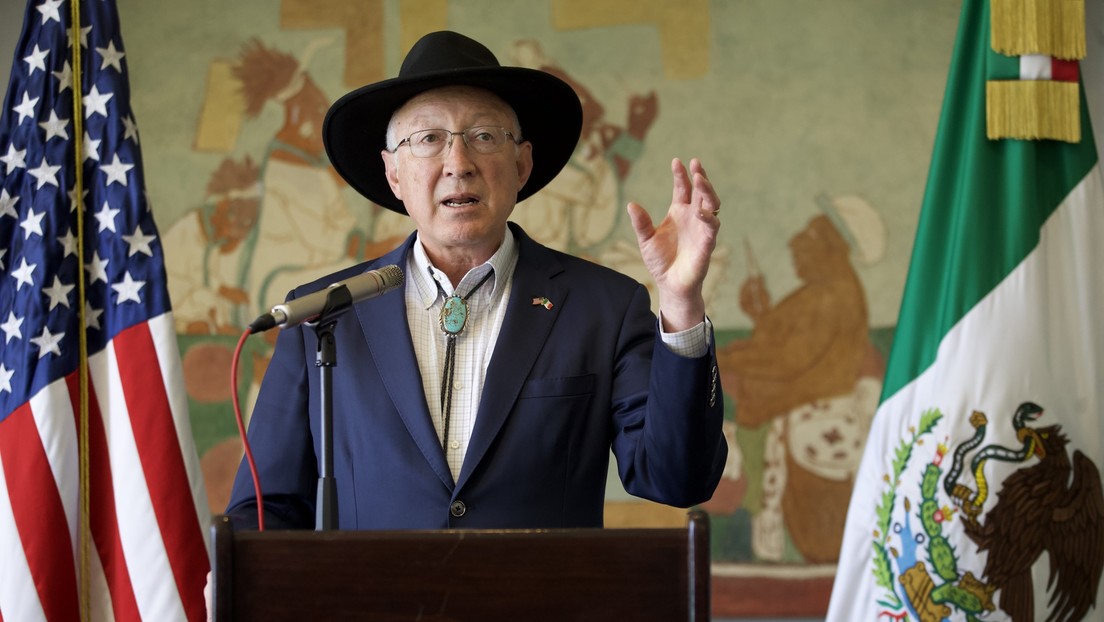 El embajador de Estados Unidos en México, Ken Salazar