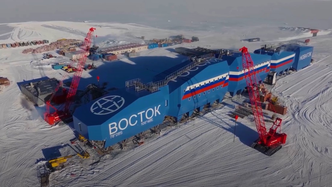 Putin y Lukashenko ponen en servicio un complejo de invernada antártico para científicos de varios países