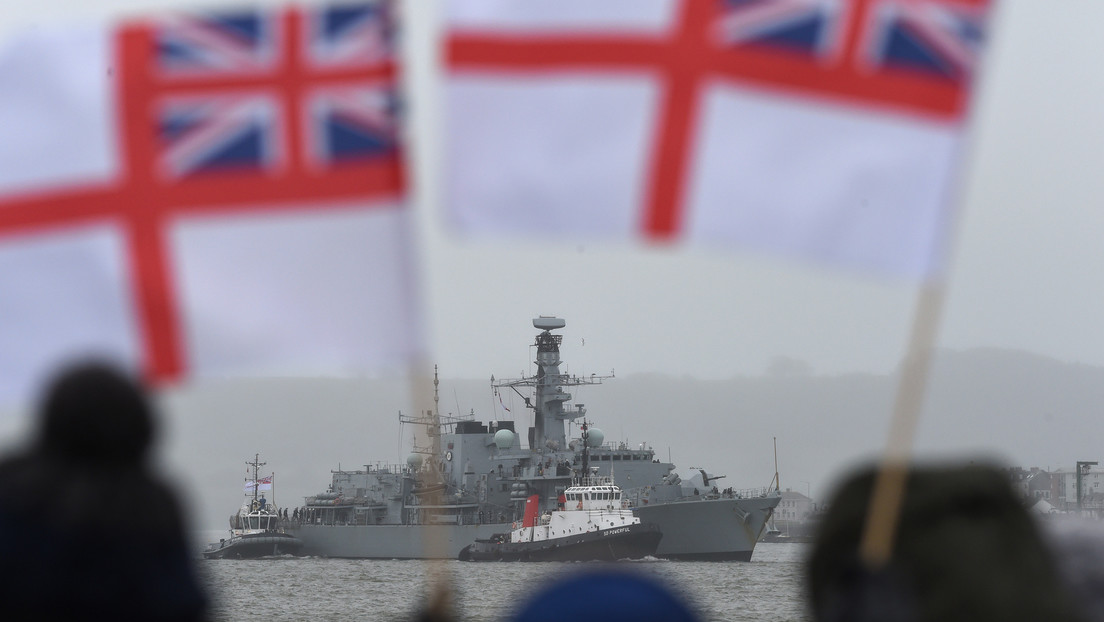 Ucrania "estaría muy contenta" de recibir los buques británicos retirados del servicio