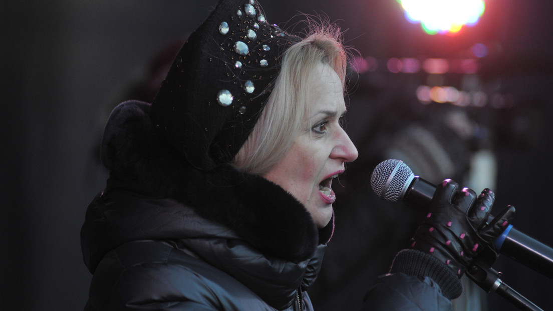 Exdiputada ucraniana califica a los rusoparlantes de Ucrania de personas "marginadas y miserables"