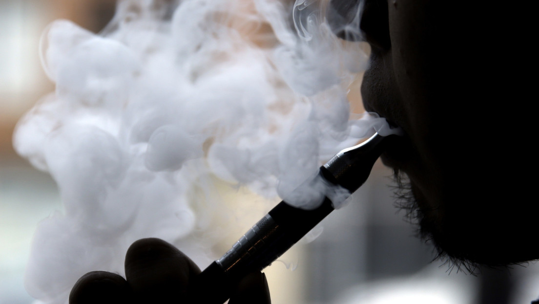 Reino Unido prohibirá los vaporizadores desechables en un intento por frenar el vapeo juvenil