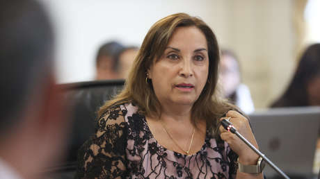 Boluarte acepta eliminar las elecciones primarias obligatorias y provoca críticas en Perú