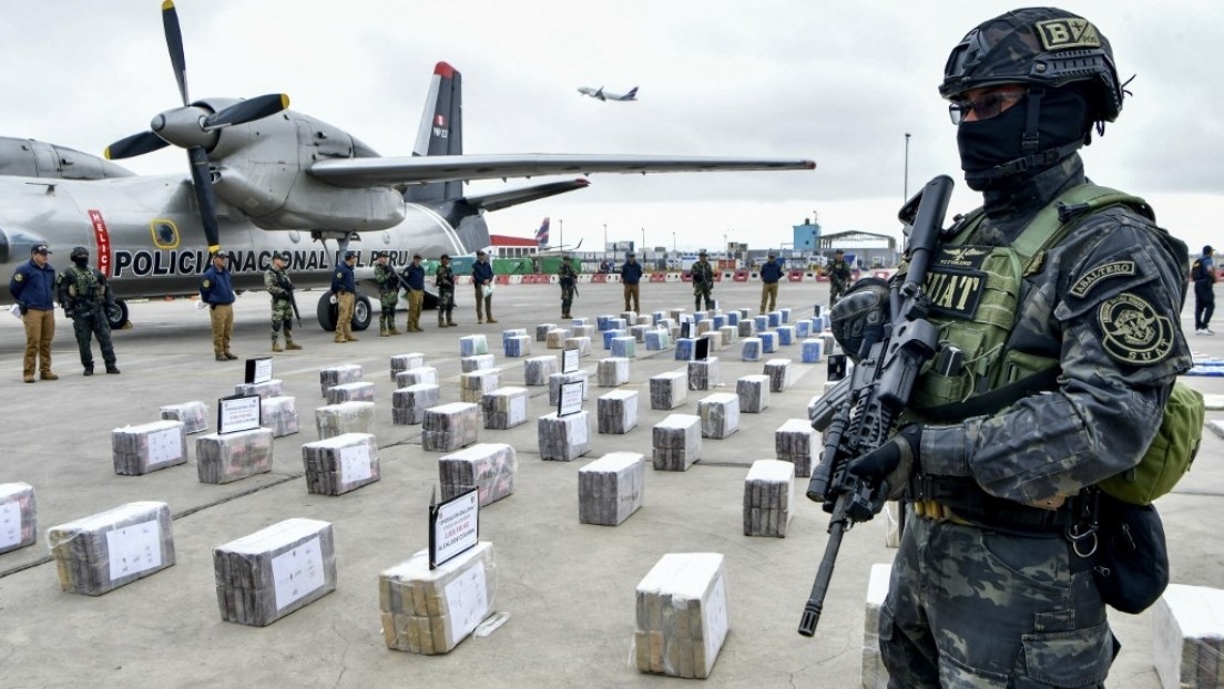 Amnistía para militares y policías que combatan el crimen organizado: la polémica propuesta en Perú