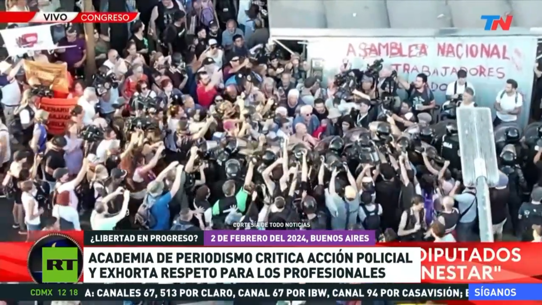 Academia de periodismo argentina critica acciones policiales y exige respeto para los profesionales