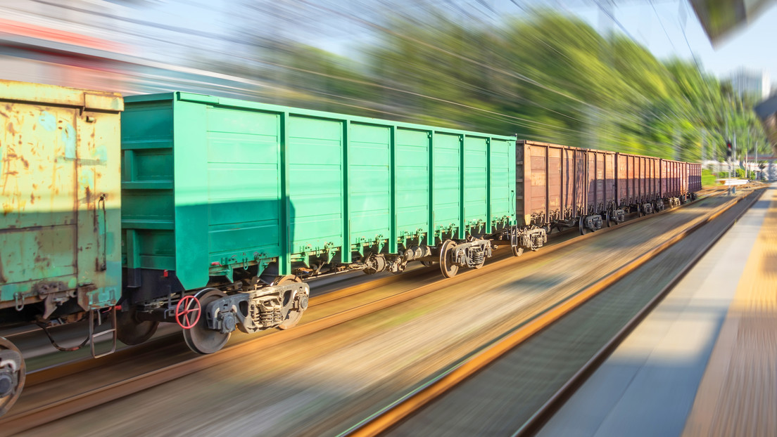 Aumentan los envíos de mercancías por tren a través de Rusia por la crisis del mar Rojo