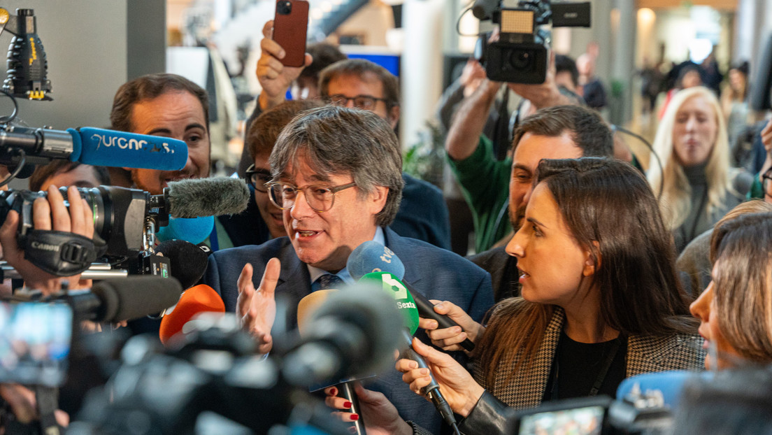 Fiscal del Tribunal Supremo de España rechaza juzgar a Carles Puigdemont por terrorismo